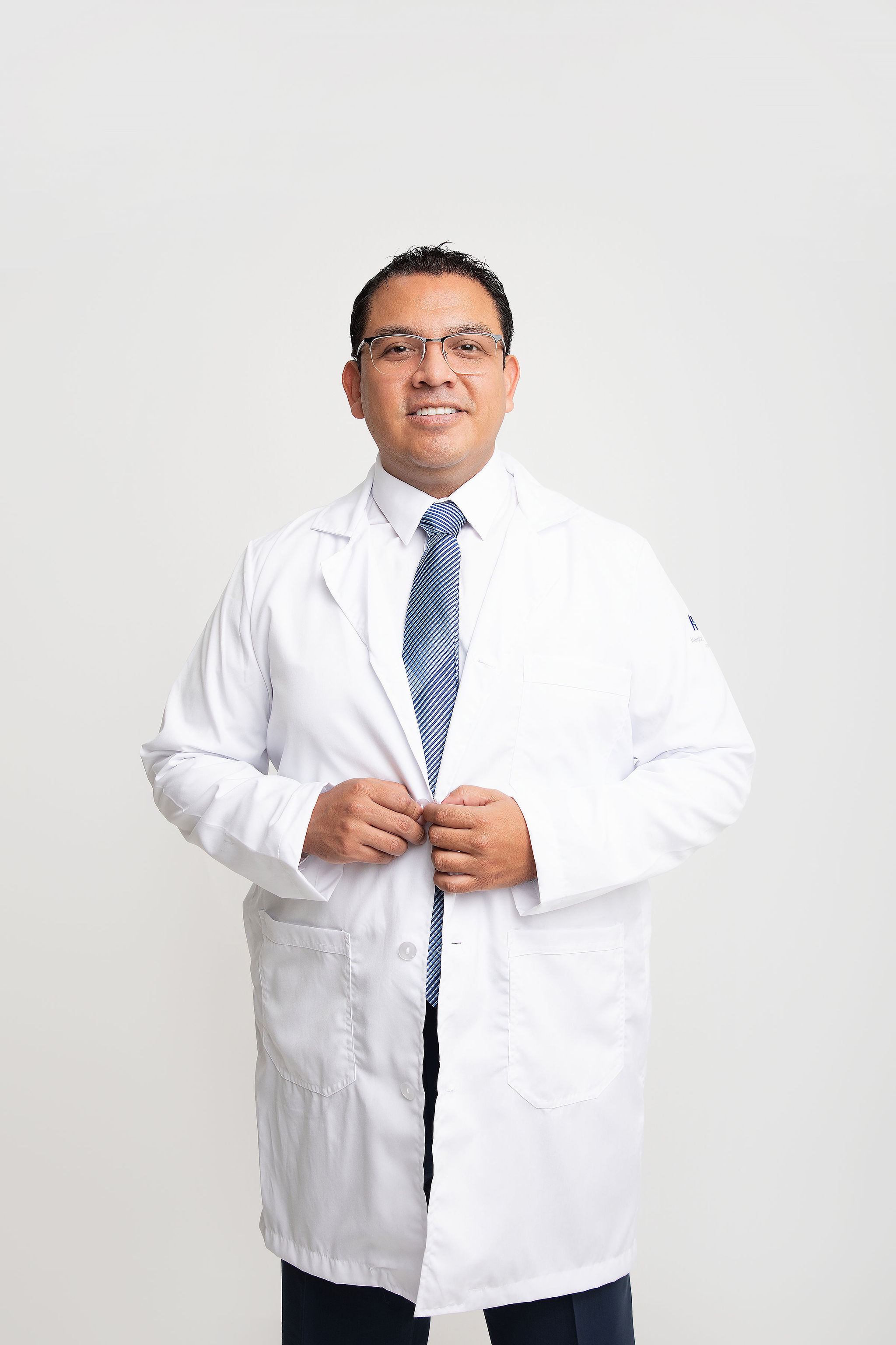 Dr. Axel García Villaseñor